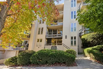 645 Chetwood #208, Oakland, CA 94610 - Photo 1