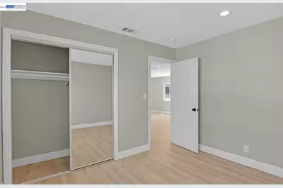 1631 Frisbie Ct, Concord, CA 94520 - Photo 9