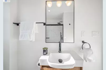 1209 84th Ave, Oakland, CA 94621 - Photo 17