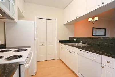 1315 Alma Ave #441, Walnut Creek, CA 94596 - Photo 11