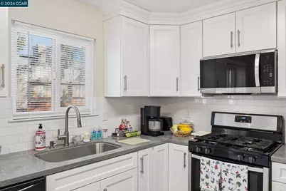 15102 Ryhiner Ln, Lathrop, CA 95330 - Photo 17