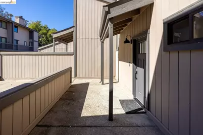104 Vista Heights Rd, El Cerrito, CA 94530 - Photo 3
