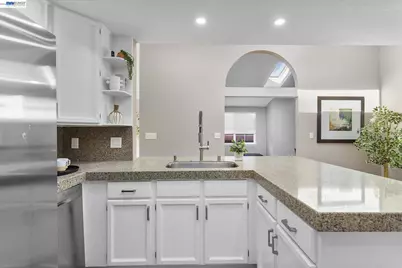 19431 Garrison Ave, Castro Valley, CA 94546 - Photo 25