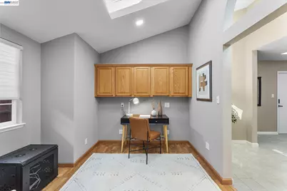 19431 Garrison Ave, Castro Valley, CA 94546 - Photo 31