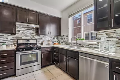 1210 Nestwood Way, Milpitas, CA 95035 - Photo 17