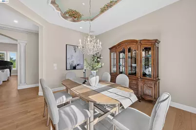 1377 Piemonte Dr, Pleasanton, CA 94566 - Photo 15