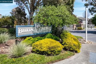 28 Shepardson Ln, Alameda, CA 94502 - Photo 31
