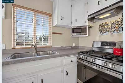 2394 Mariner Square Dr #B2, Alameda, CA 94501 - Photo 19