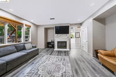 4508 Deer Way, Antioch, CA 94531 - Photo 9