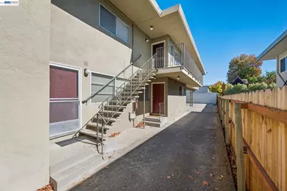 1526 Verdi St, Alameda, CA 94501 - Photo 5