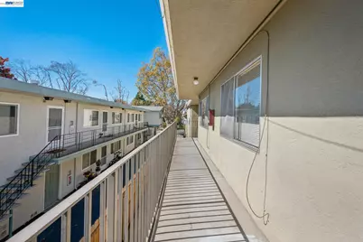 1526 Verdi St, Alameda, CA 94501 - Photo 13