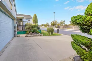 832 Summerset Dr, Rio Vista, CA 94571 - Photo 13
