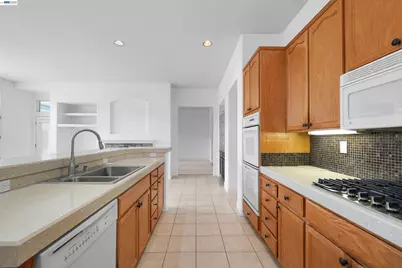 832 Summerset Dr, Rio Vista, CA 94571 - Photo 31