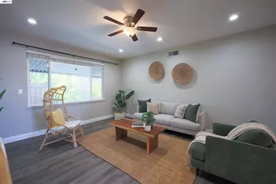 43037 Everglades Park Dr, Fremont, CA 94538 - Photo 11