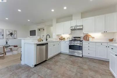 2851 Dune Cir, Hayward, CA 94545 - Photo 19