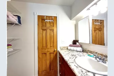 864 San Francisco Ave, South Lake Tahoe, CA 96150 - Photo 17