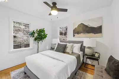 273 Beauforest Dr, Oakland, CA 94611 - Photo 11