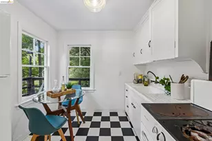 273 Beauforest Dr, Oakland, CA 94611 - Photo 7