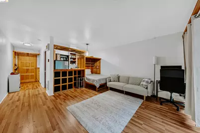 425 Orange St #210, Oakland, CA 94610 - Photo 23