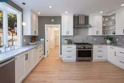 3370 Stage Coach Dr, Lafayette, CA 94549 - Photo 7