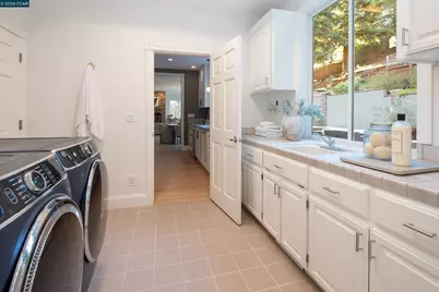 3370 Stage Coach Dr, Lafayette, CA 94549 - Photo 31