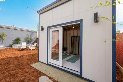2562 67th Ave, Oakland, CA 94605 - Photo 57