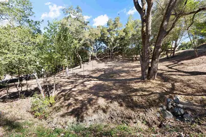822 Acalanes Rd, Lafayette, CA 94549 - Photo 3