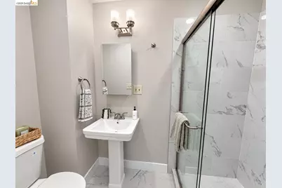 2627 College Ave, Berkeley, CA 94704 - Photo 31