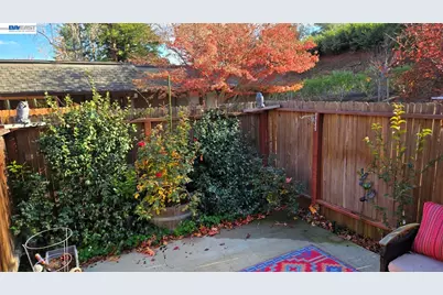 1932 Ptarmigan Dr #1, Walnut Creek, CA 94595 - Photo 7