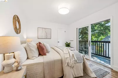 323 63rd Street #B, Oakland, CA 94618 - Photo 15