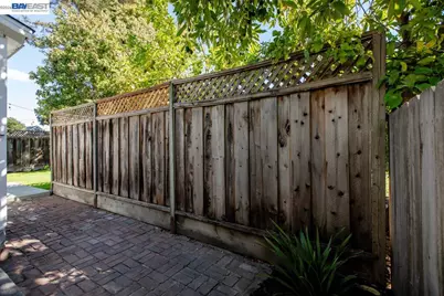 1716 Tregloan Ct, Alameda, CA 94501 - Photo 41