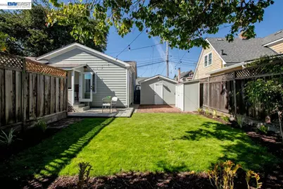 1716 Tregloan Ct, Alameda, CA 94501 - Photo 39