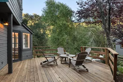 1070 Bollinger Canyon Rd, Moraga, CA 94556 - Photo 37