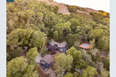 1070 Bollinger Canyon Rd, Moraga, CA 94556 - Photo 47