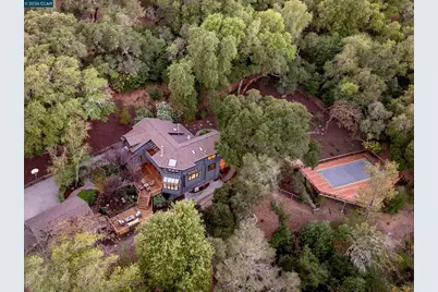 1070 Bollinger Canyon Rd, Moraga, CA 94556 - Photo 45