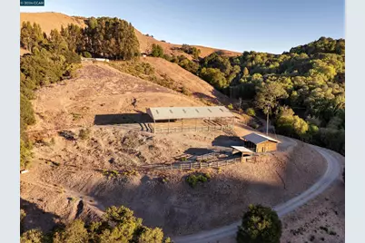 1070 Bollinger Canyon Rd, Moraga, CA 94556 - Photo 43