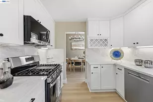 29087 Gillingham Ln, Hayward, CA 94544 - Photo 19
