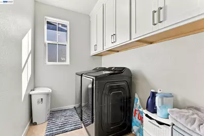 163 Prusiner Ln, Mountain House, CA 95391 - Photo 25