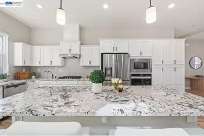 3809 Robby Ct, Pleasanton, CA 94566 - Photo 15