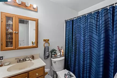 5460 Concord Blvd #F2, Concord, CA 94521 - Photo 7