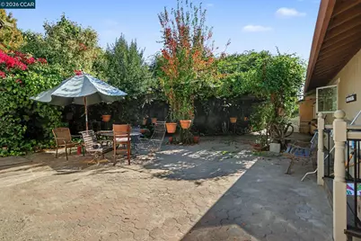401 Mayhew Way, Walnut Creek, CA 94598 - Photo 25