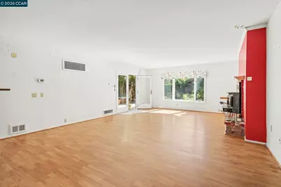 401 Mayhew Way, Walnut Creek, CA 94598 - Photo 3