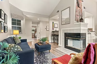 7520 Canyon Meadow Cir #D, Pleasanton, CA 94588 - Photo 5
