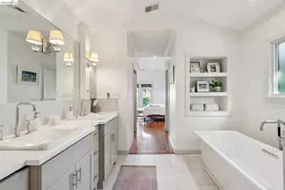118 Greenbank Ave, Piedmont, CA 94611 - Photo 27