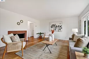 33 Buckeye Ave, Oakland, CA 94618 - Photo 9