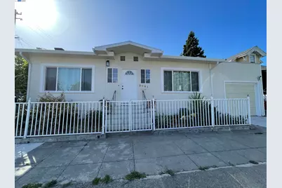2001 11th Ave, Oakland, CA 94606 - Photo 1