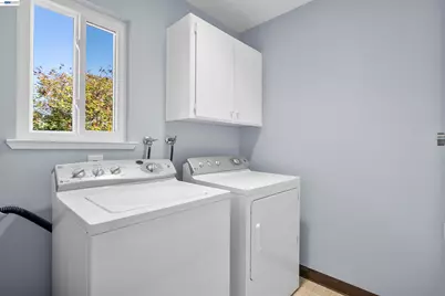 37901 Bright Cmn, Fremont, CA 94536 - Photo 19