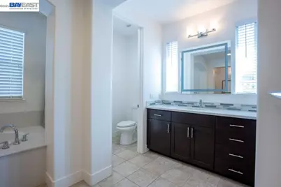9241 Tea Tree Ct, Gilroy, CA 95020 - Photo 35