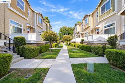 2817 Lavender Ter, San Jose, CA 95111 - Photo 63