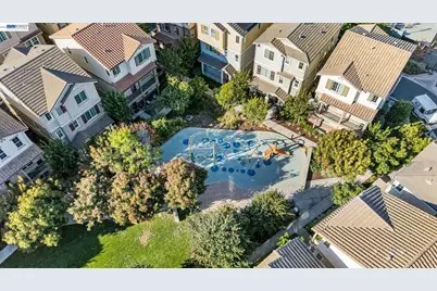 96 Orchard Cir, Hayward, CA 94544 - Photo 47